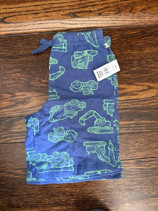GAP Other - NWT Navy Blue Pull On Shorts with Lime Green Construction Print GAP 5T